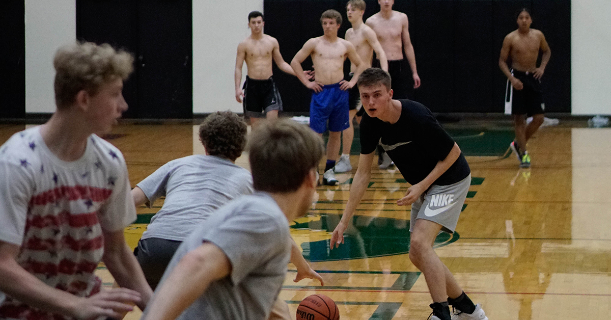 How to prepare for a basketball game